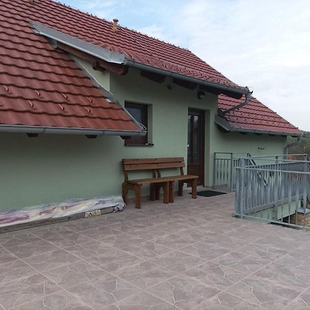 Rodinne Vinarstvi Guldanovi Divaky Zewnętrze zdjęcie