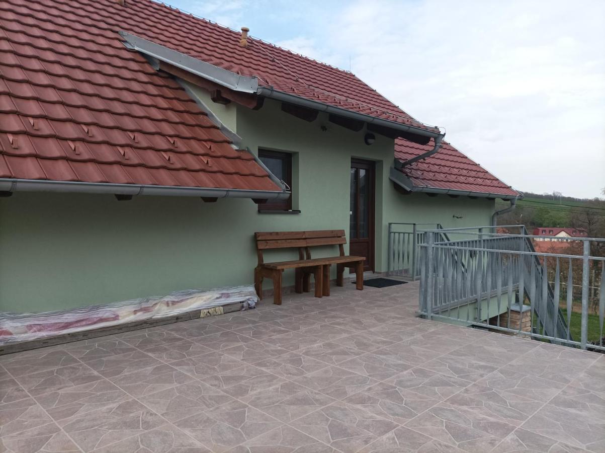 Rodinne Vinarstvi Guldanovi Divaky Zewnętrze zdjęcie